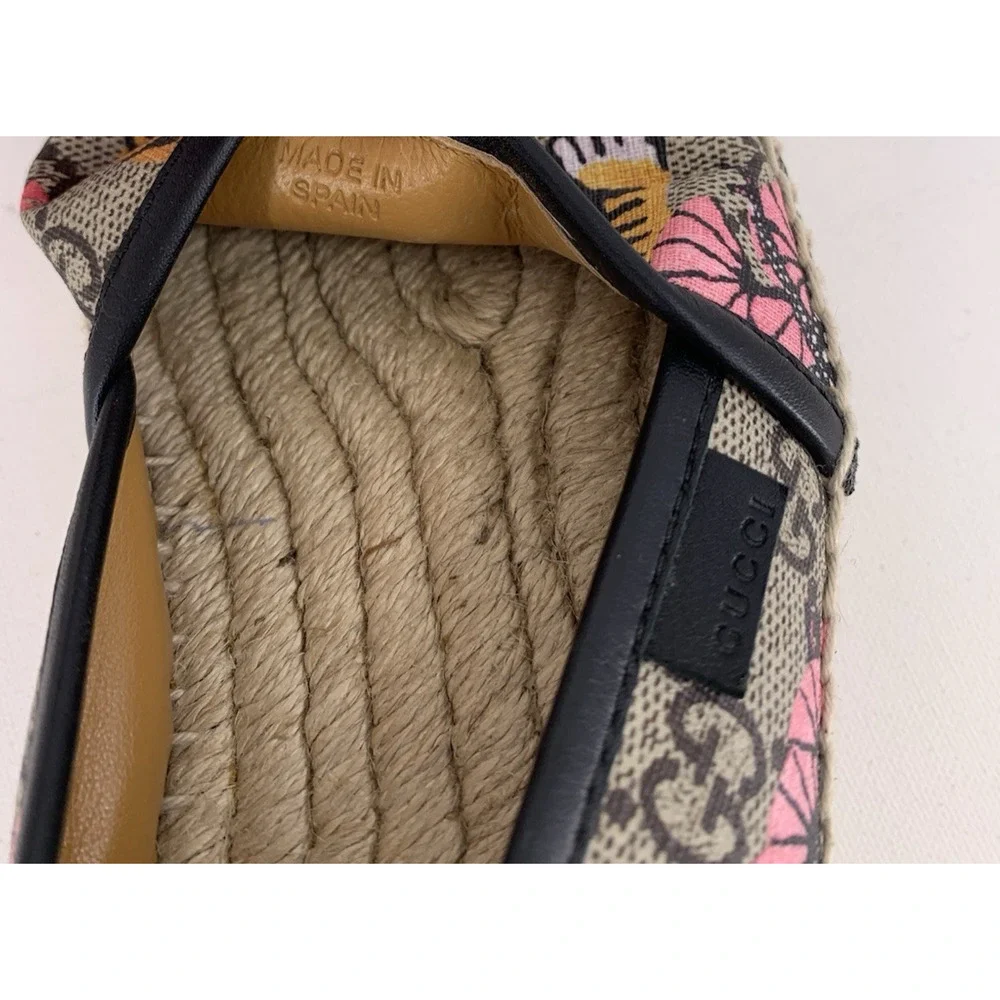 Gucci Bengal Tiger Floral Supreme Monogram Canvas Round Toe Espadrilles 38.5